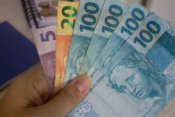13º Salário: INSS Libera Grana! Veja Quando Receber!