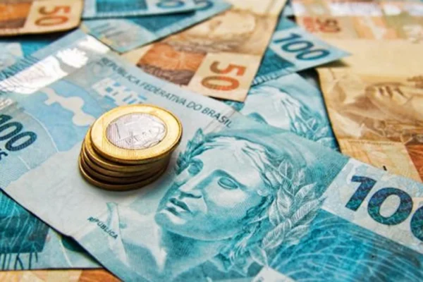 Dívida do Brasil Aumenta: Déficit em Conta Corrente Dispara