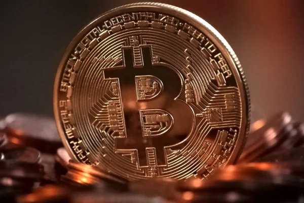 Previsão do Preço do Bitcoin para Agosto de 2024: Analista Revela Projeções
