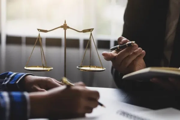 Descubra as vantagens e desvantagens de investir em Renda Variável