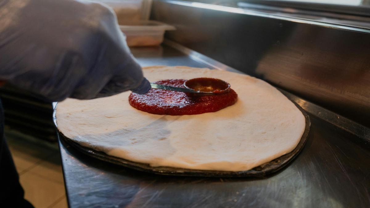 Cortar Gastos Facilmente com a Alimentação Cortar Gastos Facilmente com a Alimentação