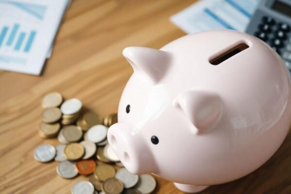 saving-is-making-you-lose-money