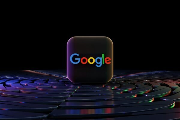 Ações Da Apple E Google