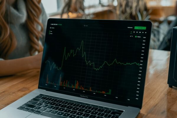 O Viés Que Te Faz Perder Dinheiro Na Bolsa